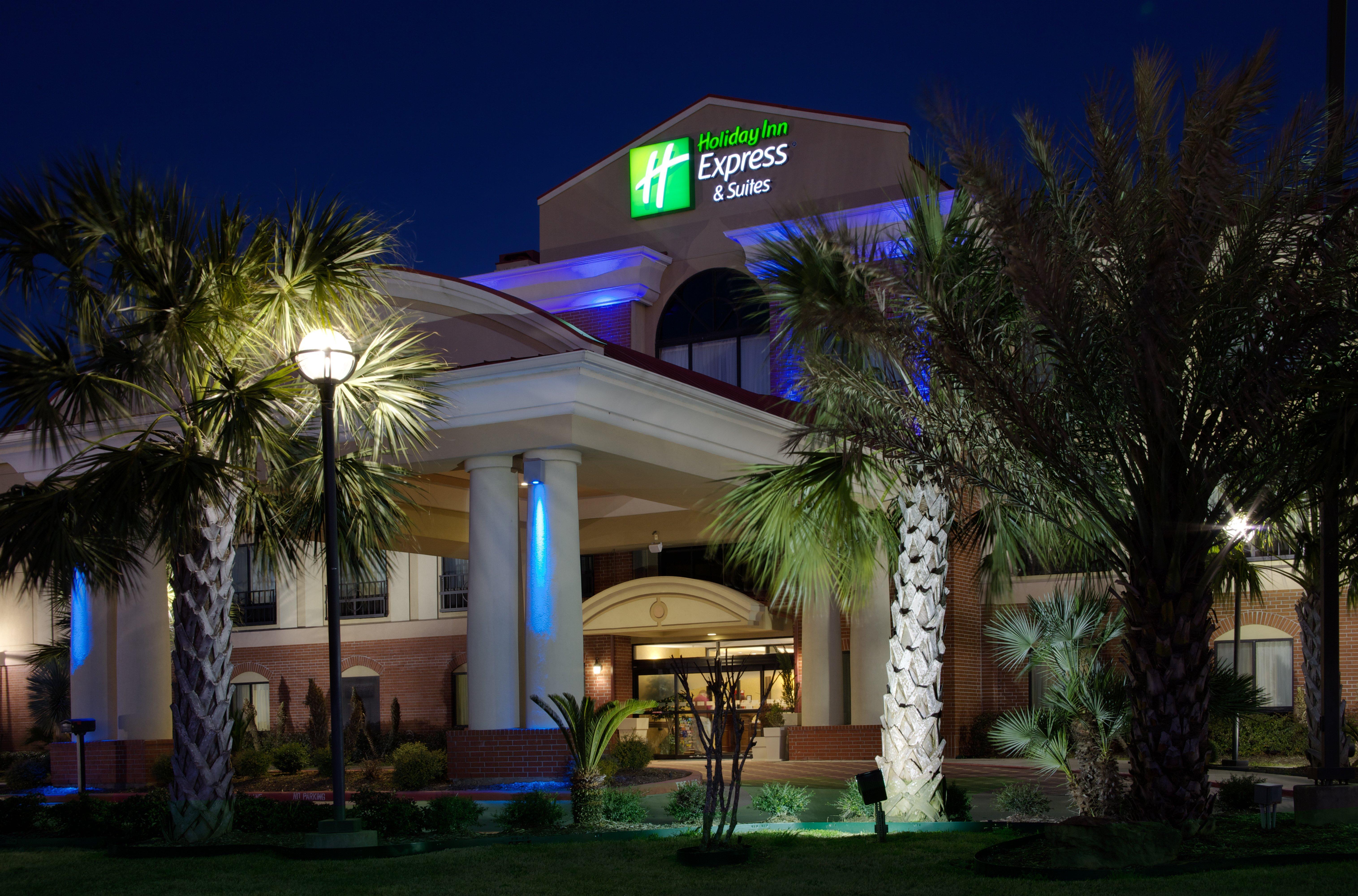 Holiday Inn Express & Suites Wharton By Ihg Екстериор снимка